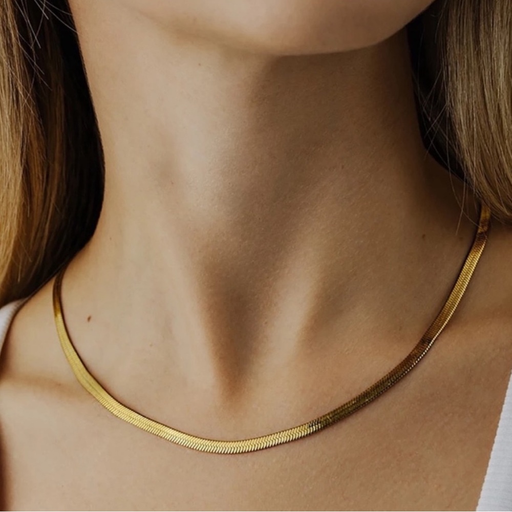 NEW GOLD HERRINGBONE FLAT CHAIN NECKLACE